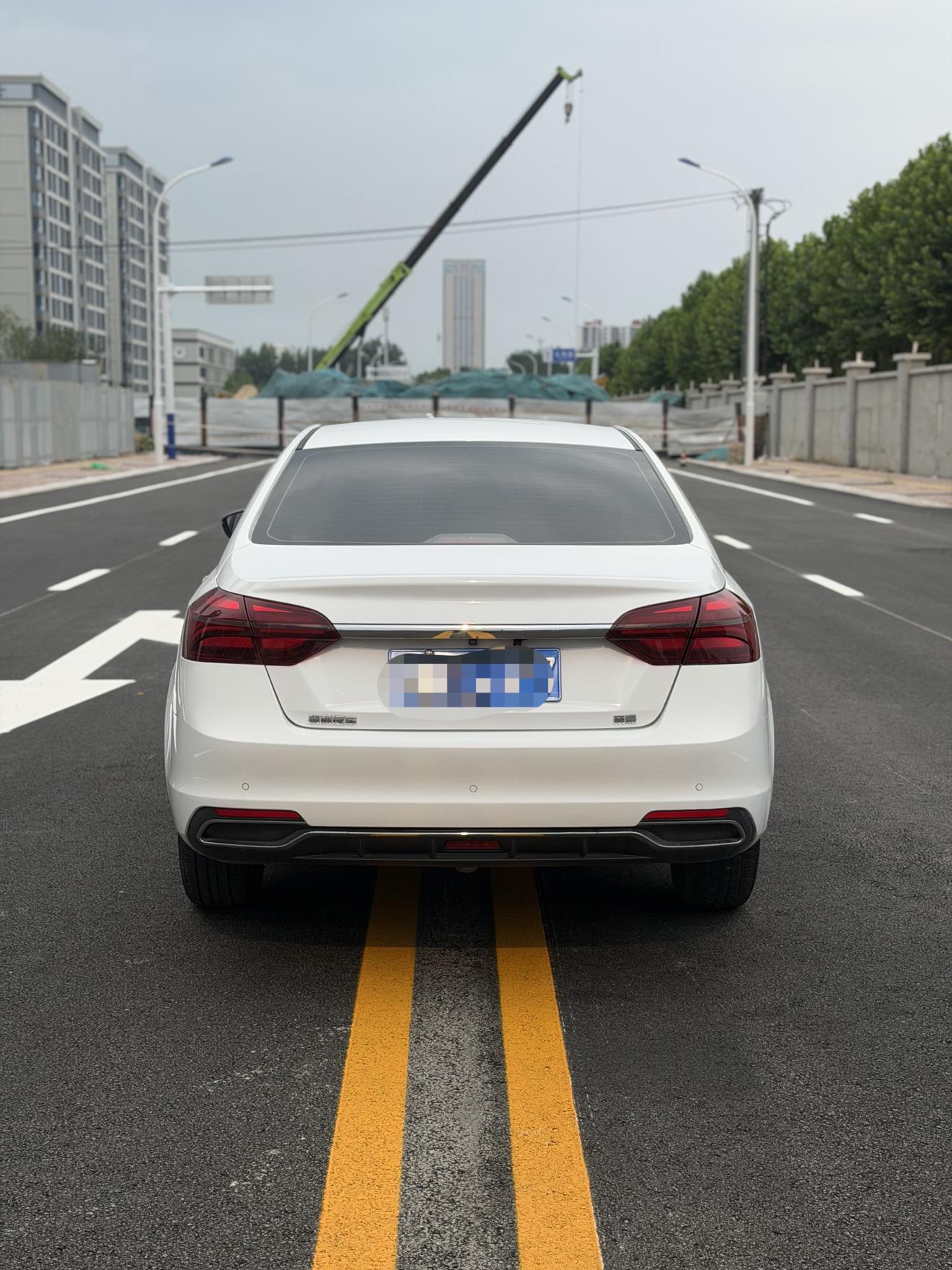 Geely Emgrand 2019 thumb 3