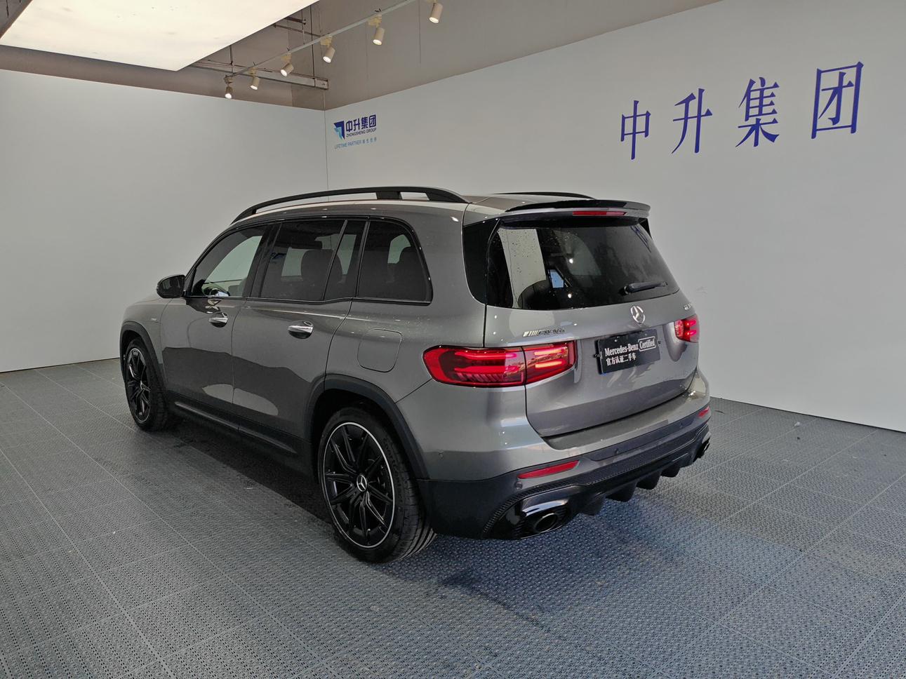Mercedes-Benz GLB AMG 2024 thumb 3