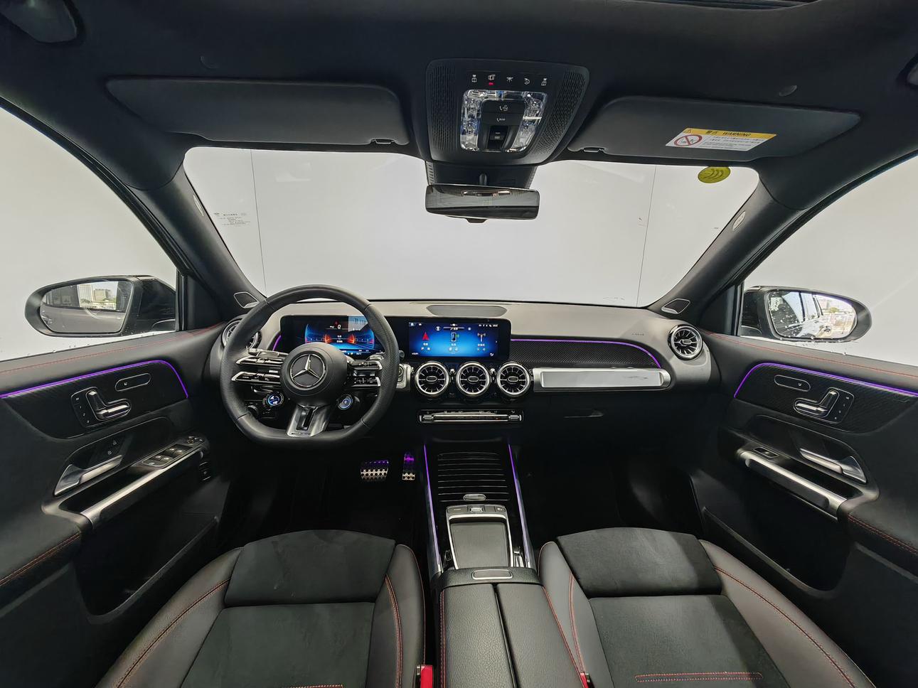 Mercedes-Benz GLB AMG 2024 thumb 11