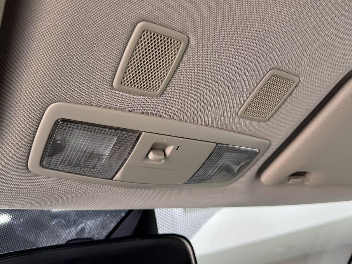 Mitsubishi Outlander 2021 thumb 8