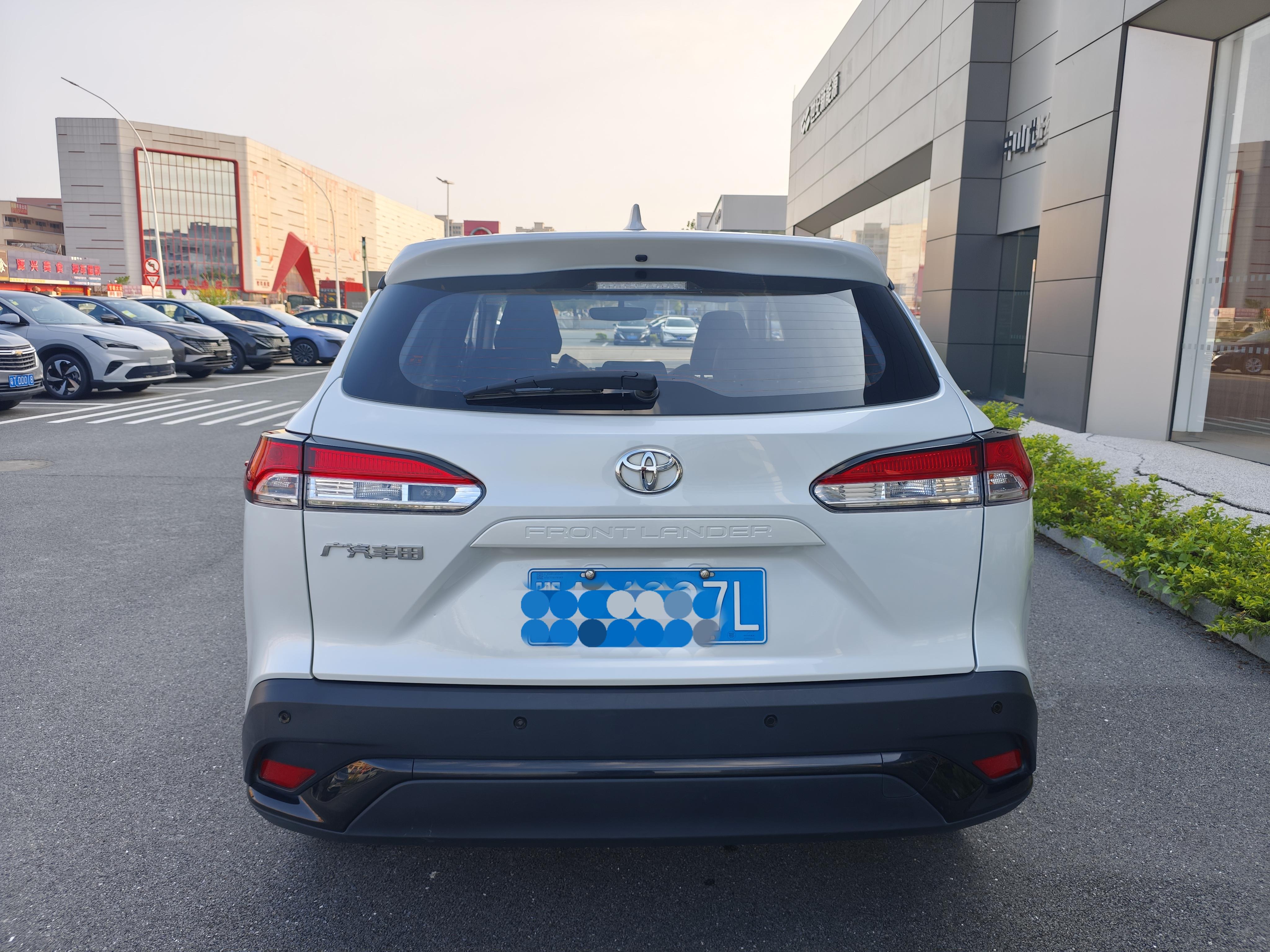 Toyota Frontlander 2024 thumb 3
