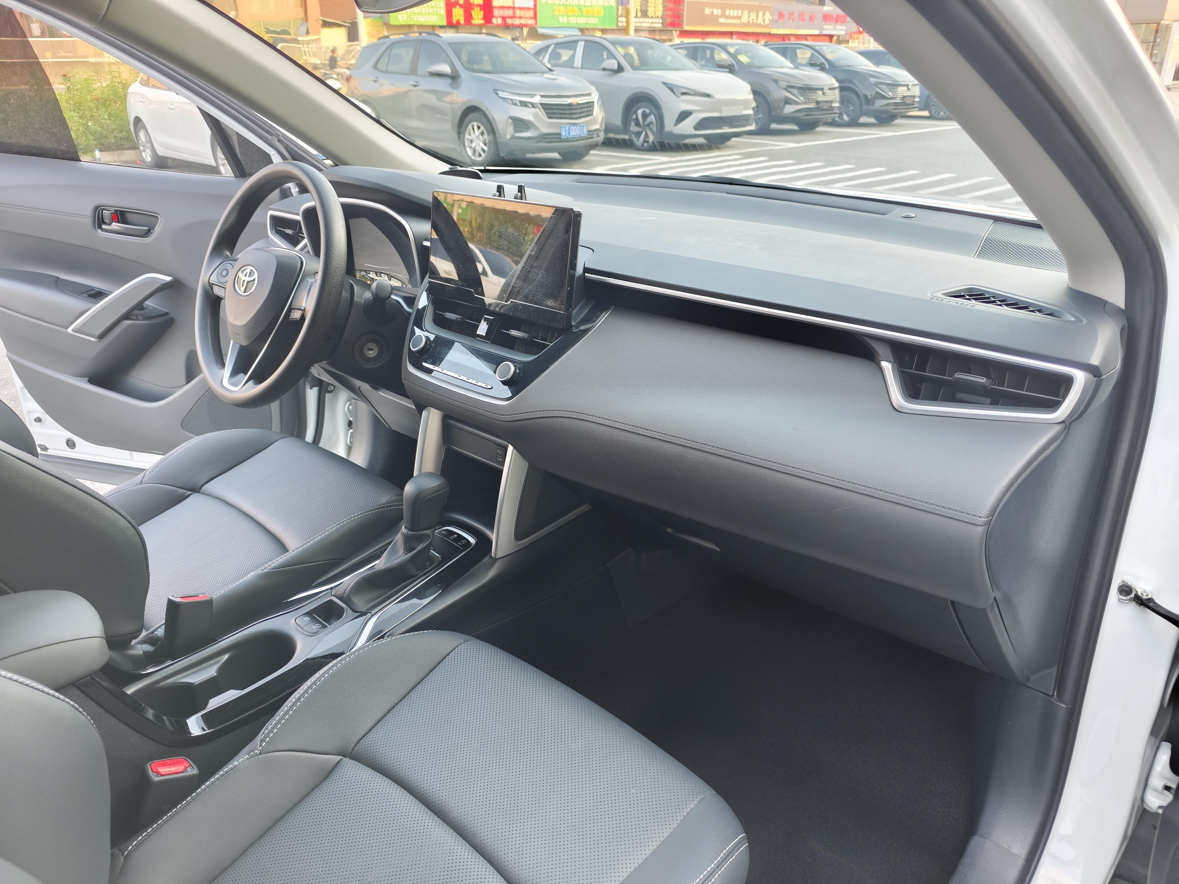 Toyota Frontlander 2024 thumb 6