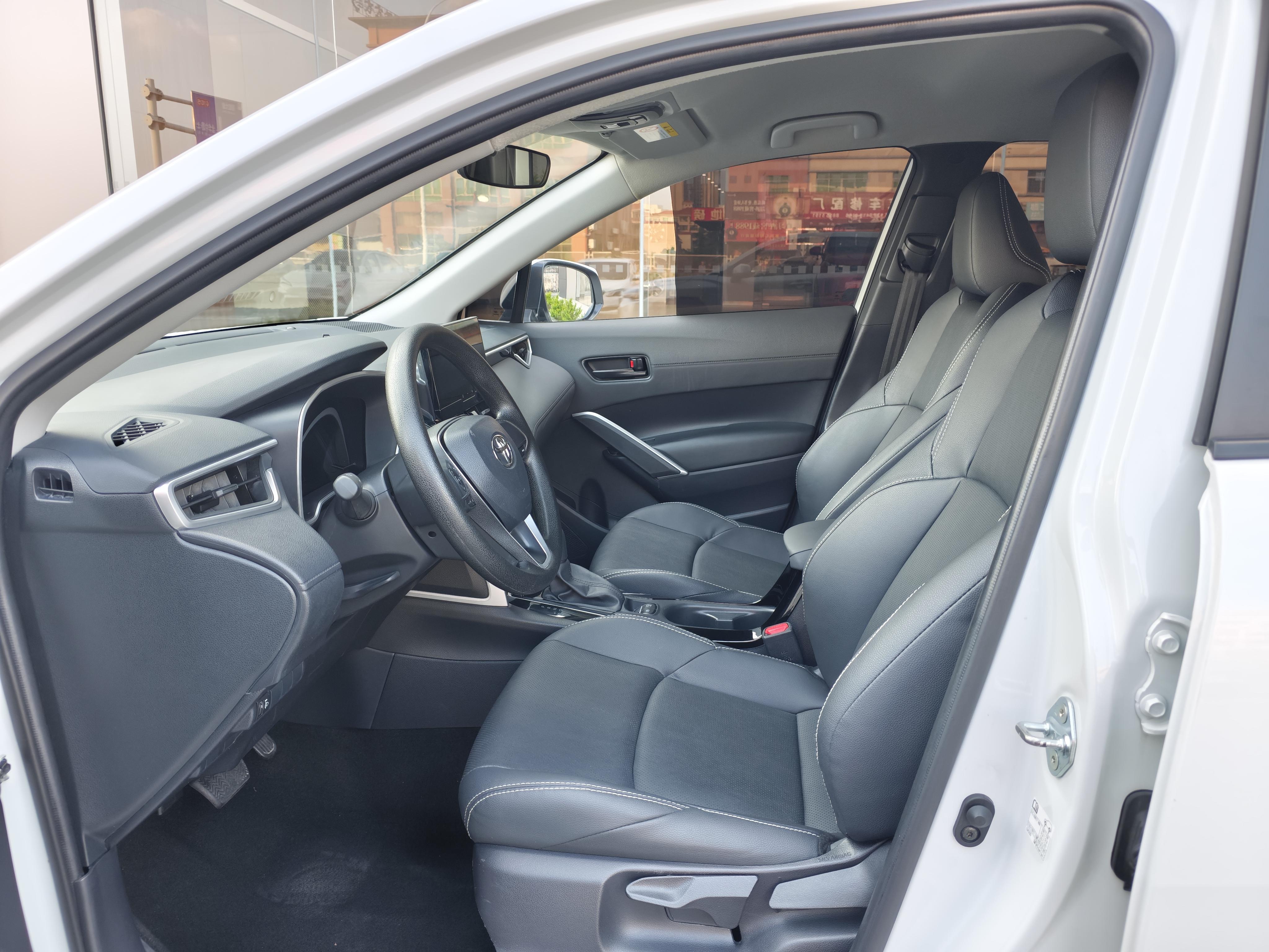 Toyota Frontlander 2024 thumb 7