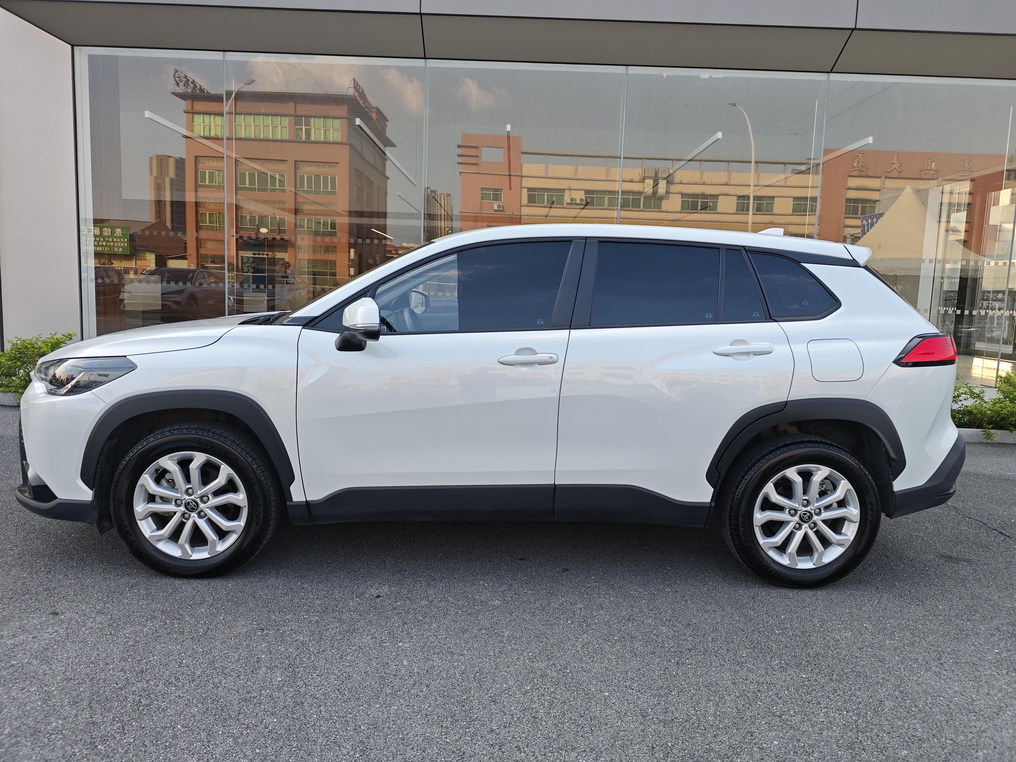 Toyota Frontlander 2024 thumb 11