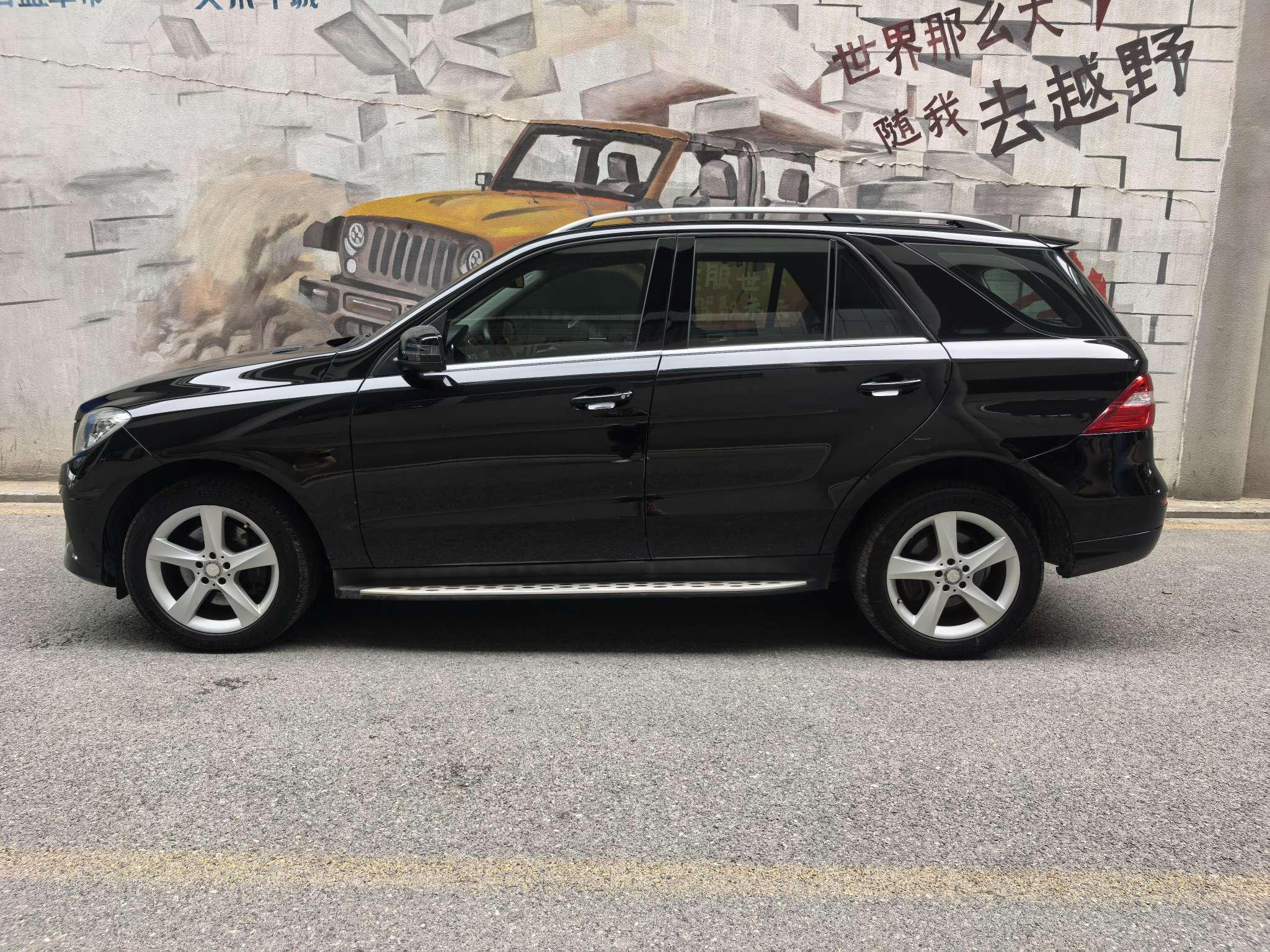 Mercedes-Benz M-Класс 2014 thumb 2