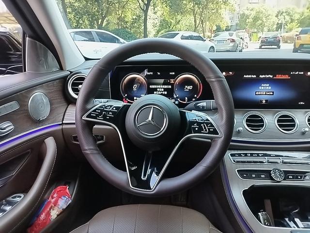 Mercedes-Benz E-Класс 2022 thumb 9