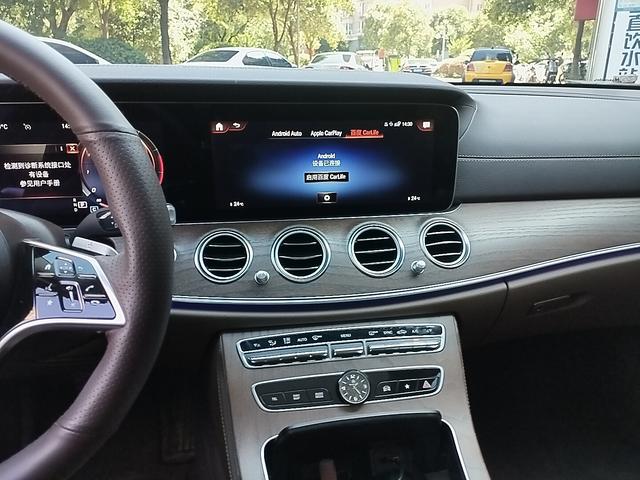 Mercedes-Benz E-Класс 2022 thumb 10