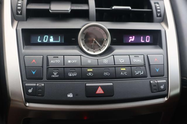 Lexus NX 2016 thumb 6