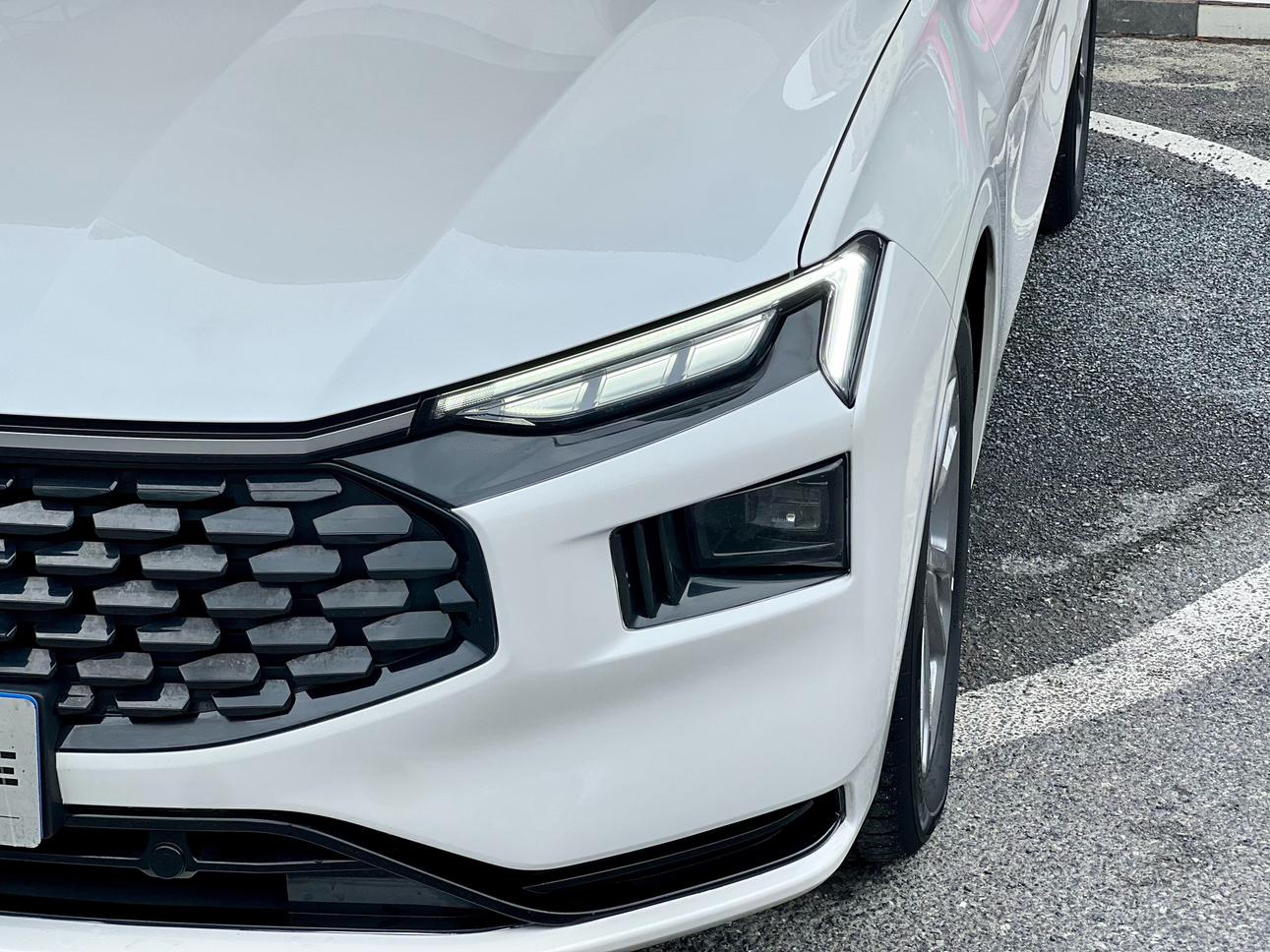 Ford Mondeo 2023 thumb 7