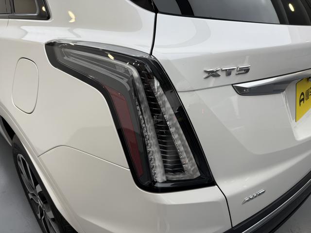 Cadillac XT5 2023 thumb 11