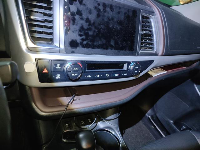 Toyota Highlander 2018 thumb 10