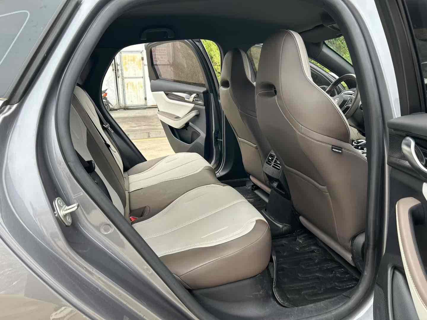 BYD Qin 2023 thumb 7