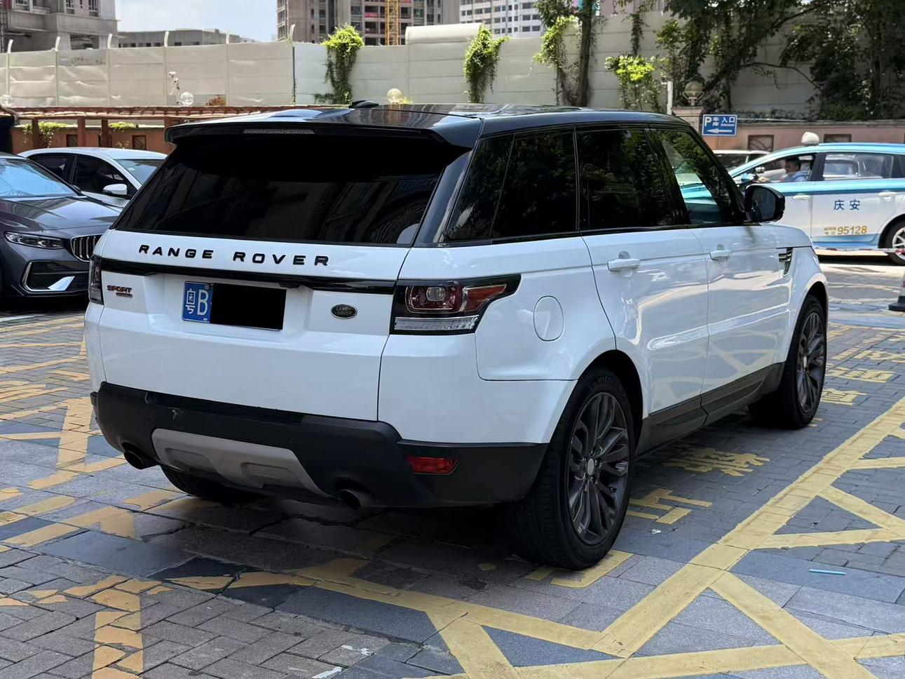 Land Rover Range Rover Sport 2015 thumb 4