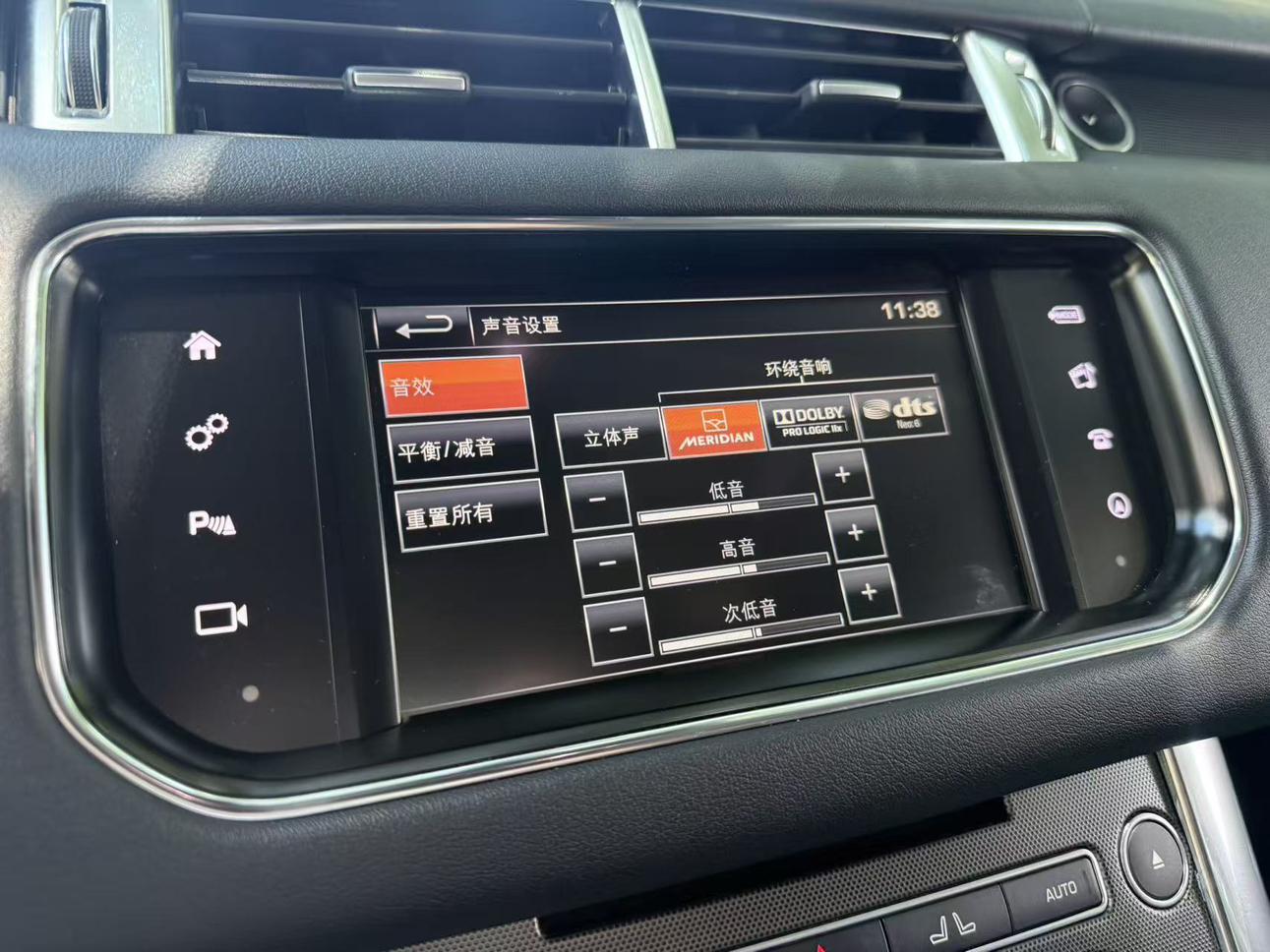 Land Rover Range Rover Sport 2015 thumb 11