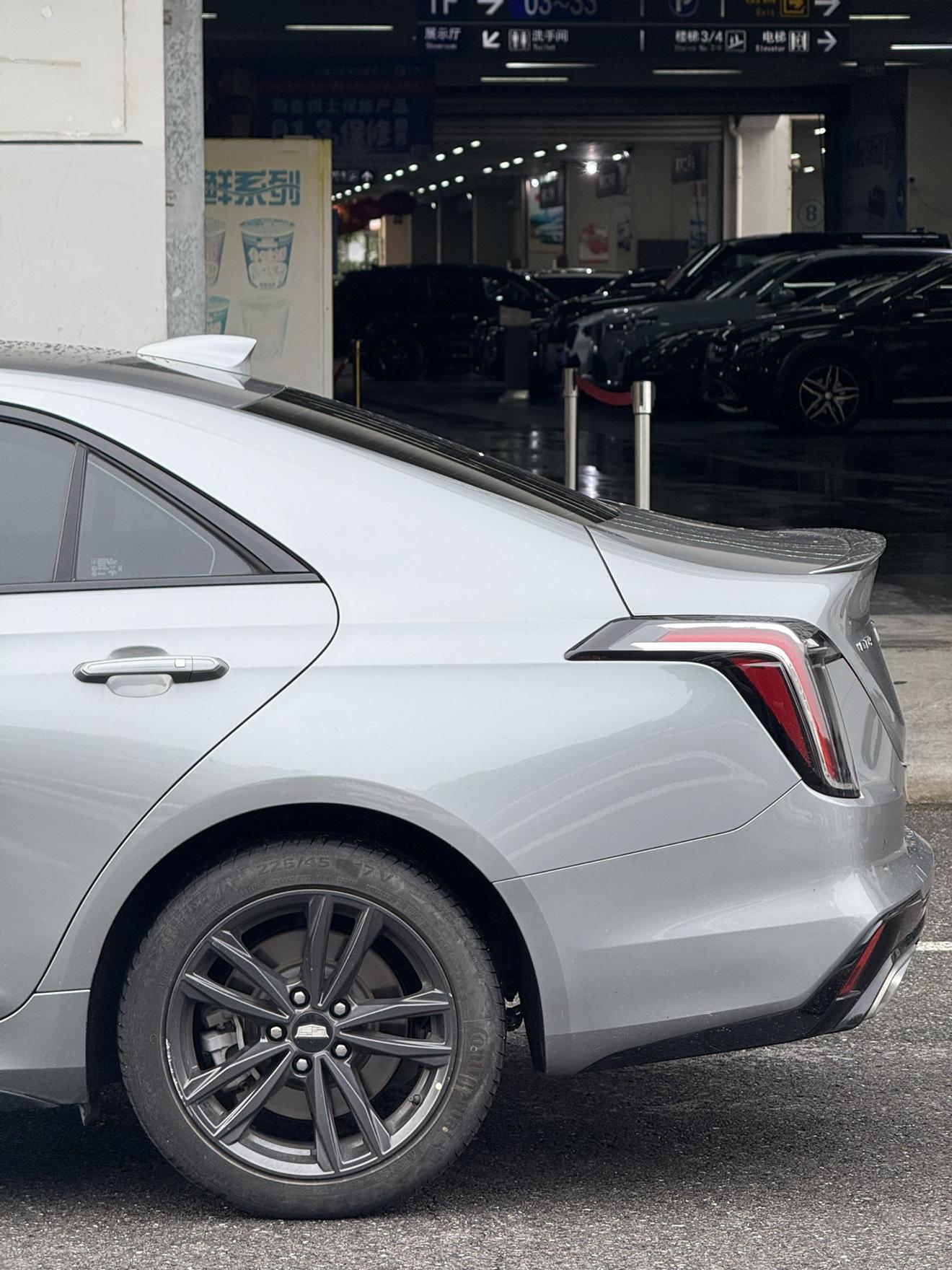 Cadillac CT4 2023 thumb 6