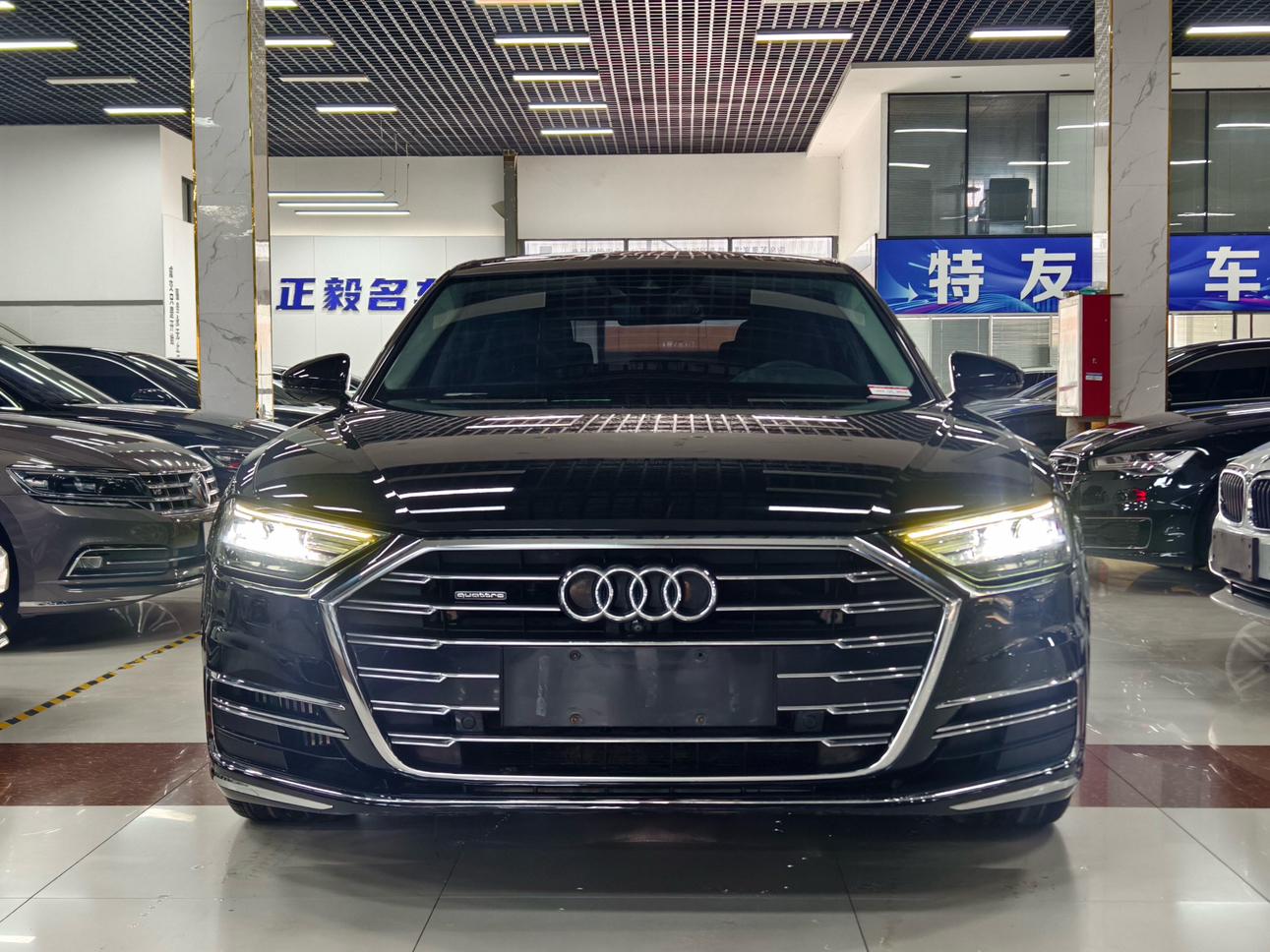 Audi A8 2018 thumb 9