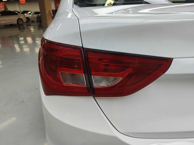 Buick Excelle 2015 thumb 10