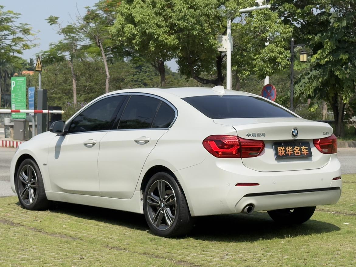 BMW 1 серии 2017 thumb 3