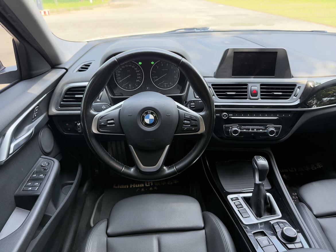 BMW 1 серии 2017 thumb 7