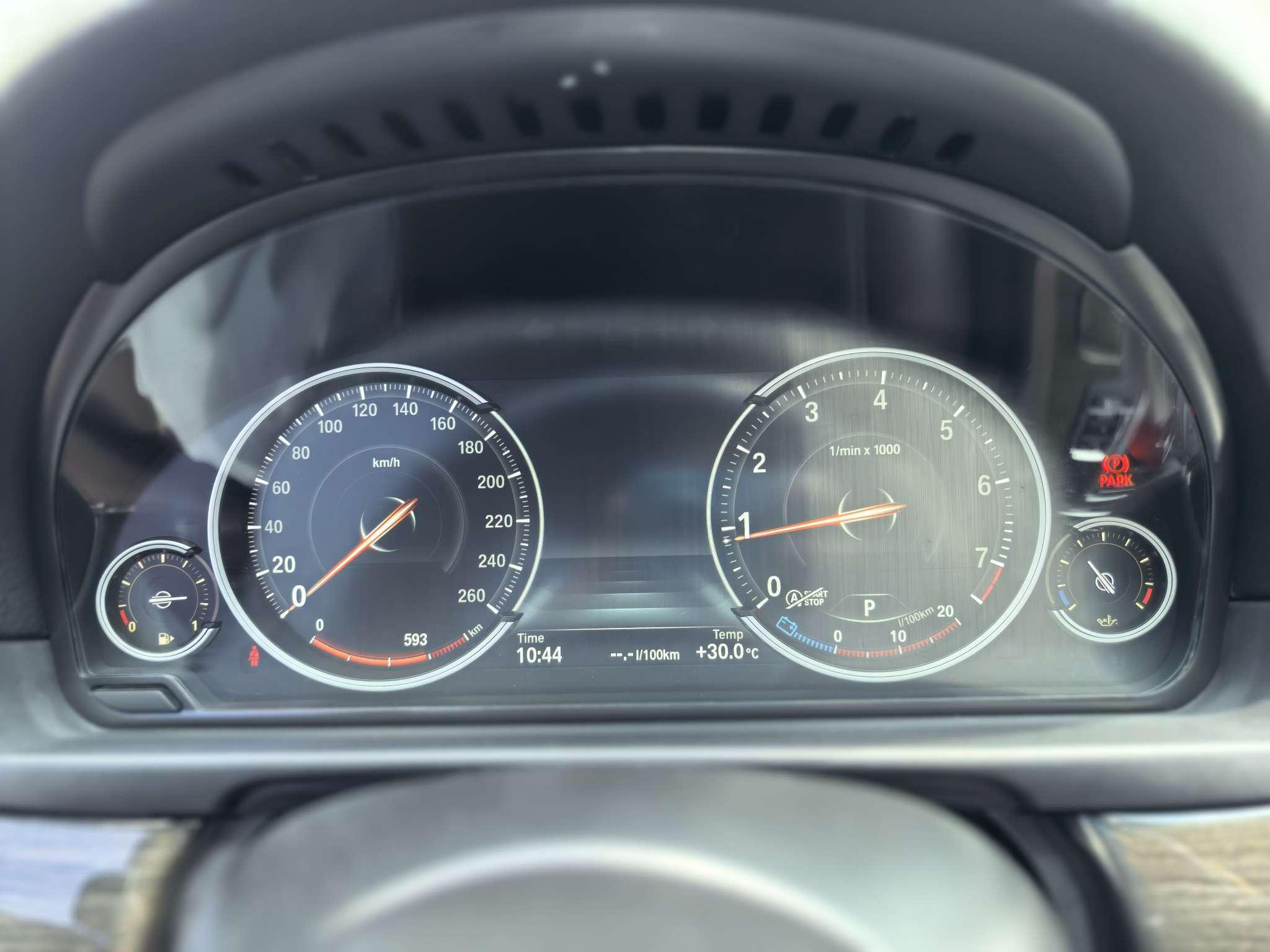 BMW 5 серии 2014 thumb 7