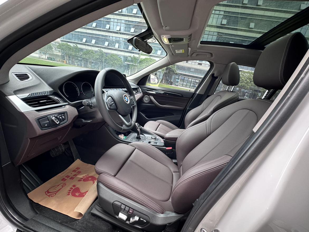 BMW X1 2022 thumb 9