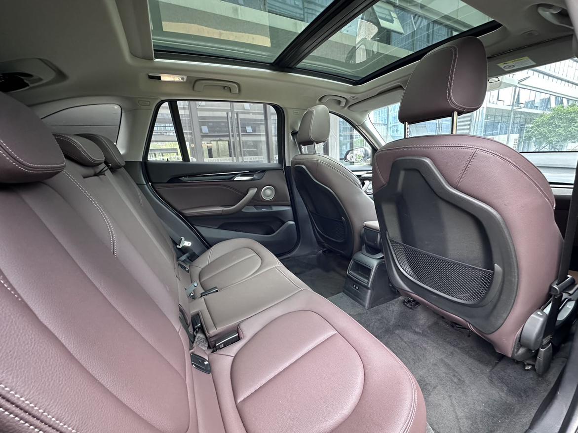 BMW X1 2022 thumb 11