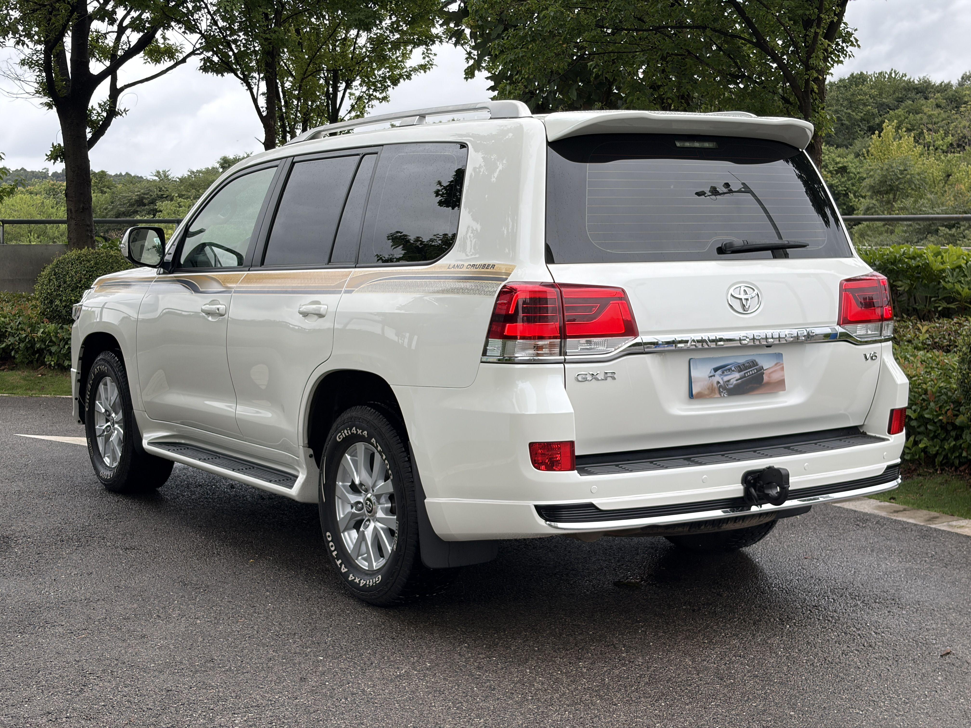 Toyota Land Cruiser 2019 thumb 11