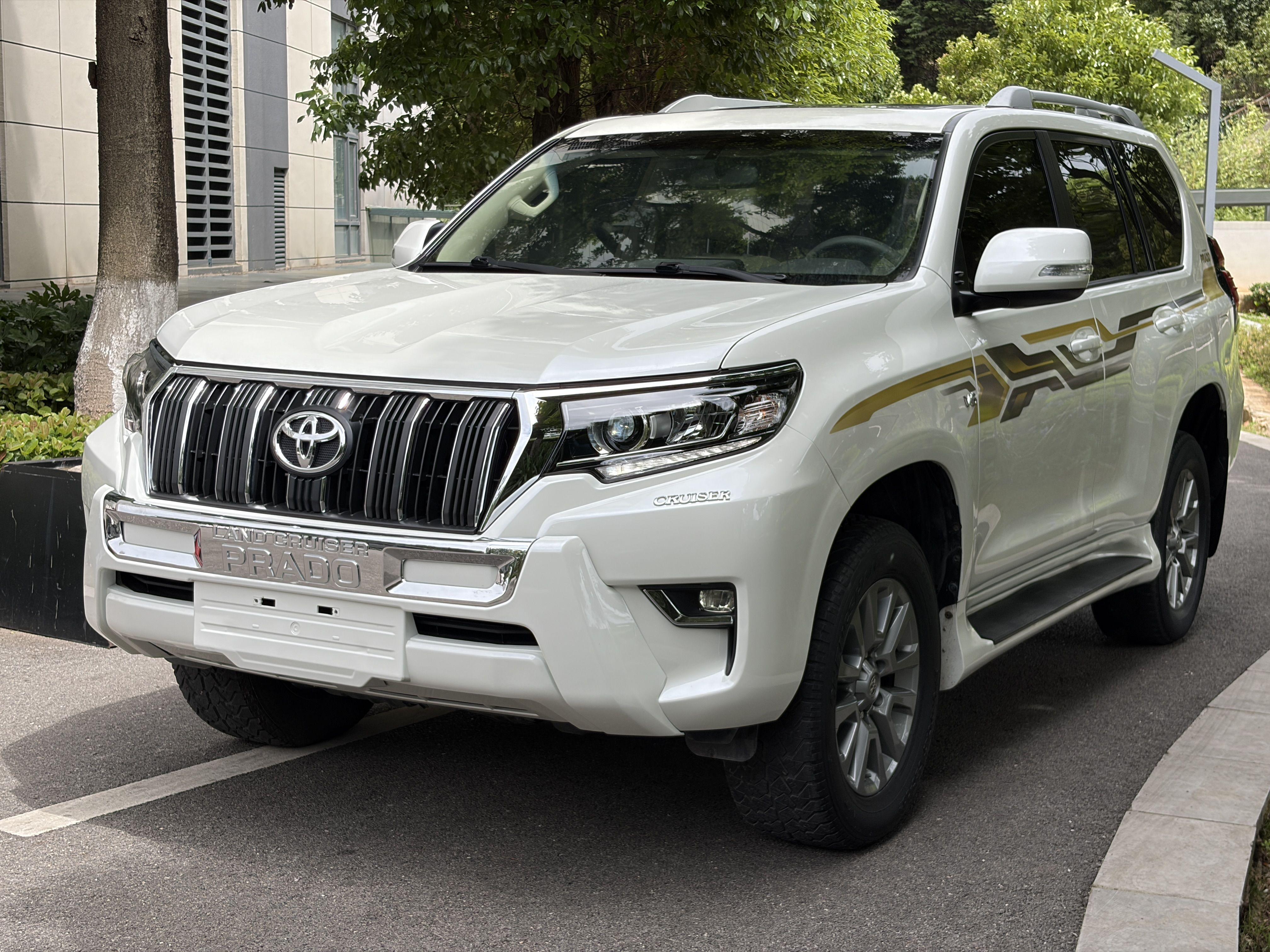 Toyota Land Cruiser Prado 2019 thumb 8