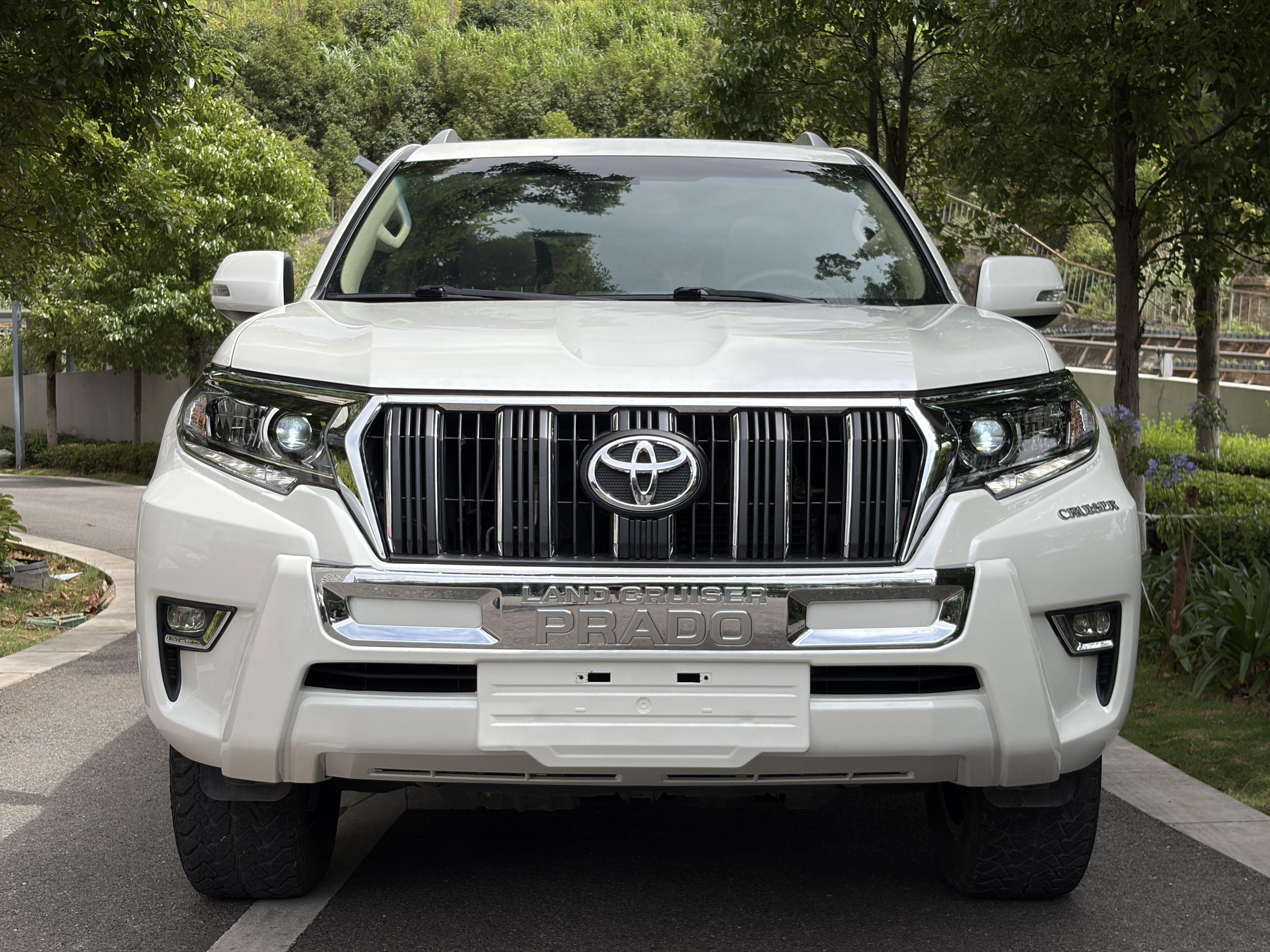 Toyota Land Cruiser Prado 2019 thumb 9