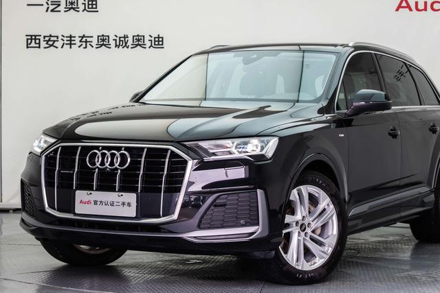 Audi Q7 2023 thumb 11