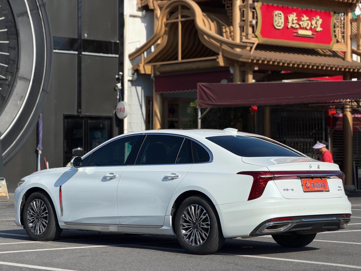 Hongqi H5 2023 thumb 2