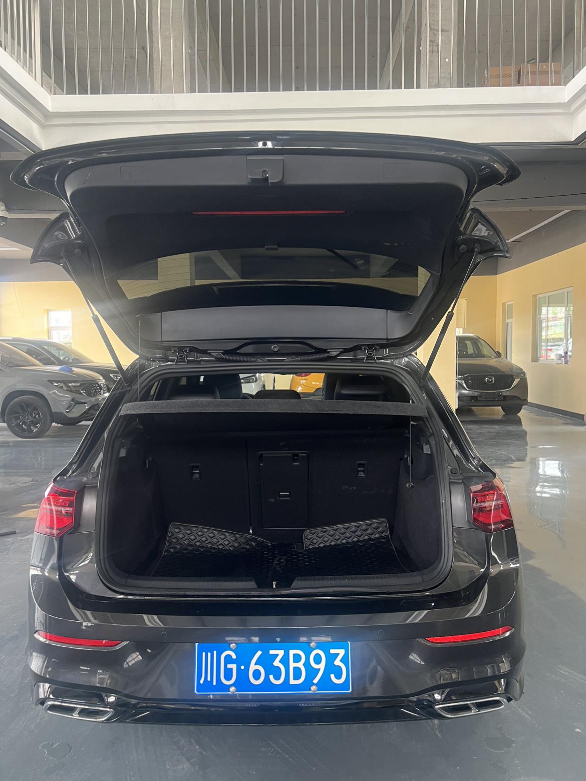 Volkswagen Golf Sportsvan 2023 thumb 11