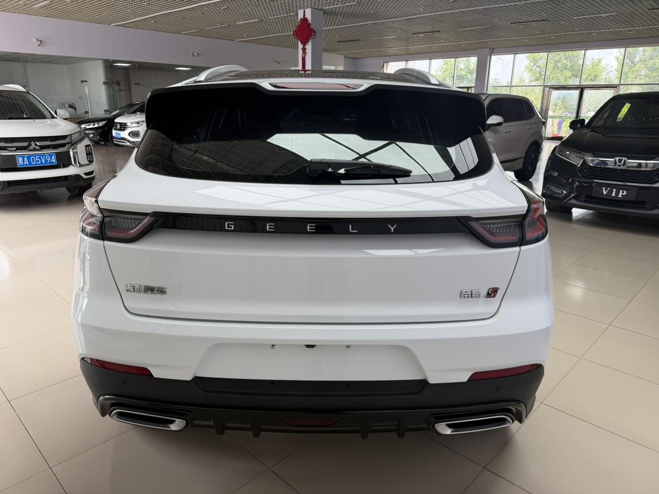 Geely Emgrand S 2021 thumb 3