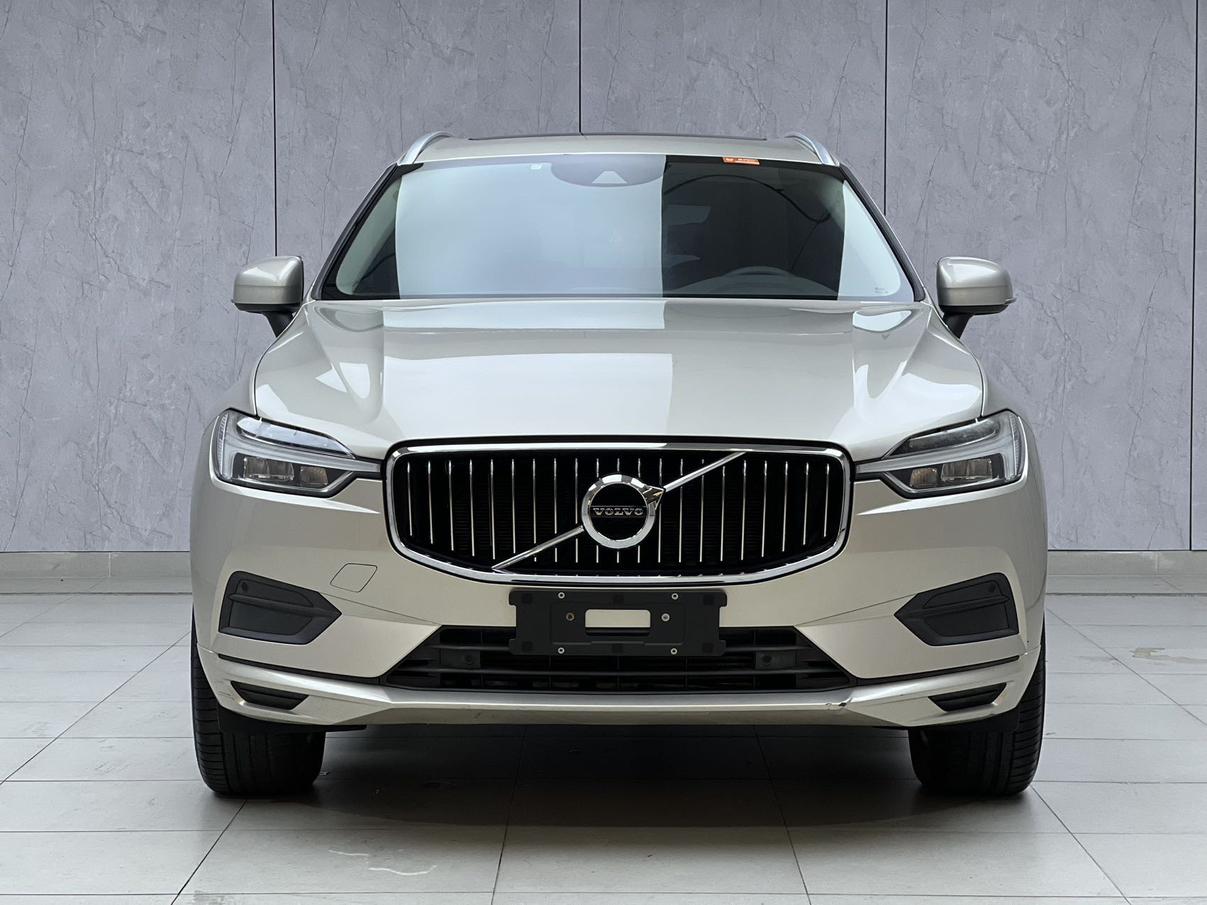 Volvo XC60 2018 thumb 11