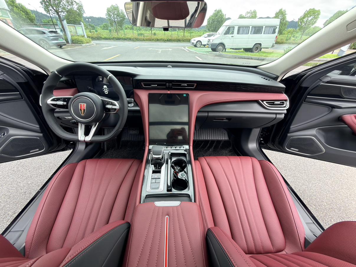Hongqi H5 2025 thumb 6