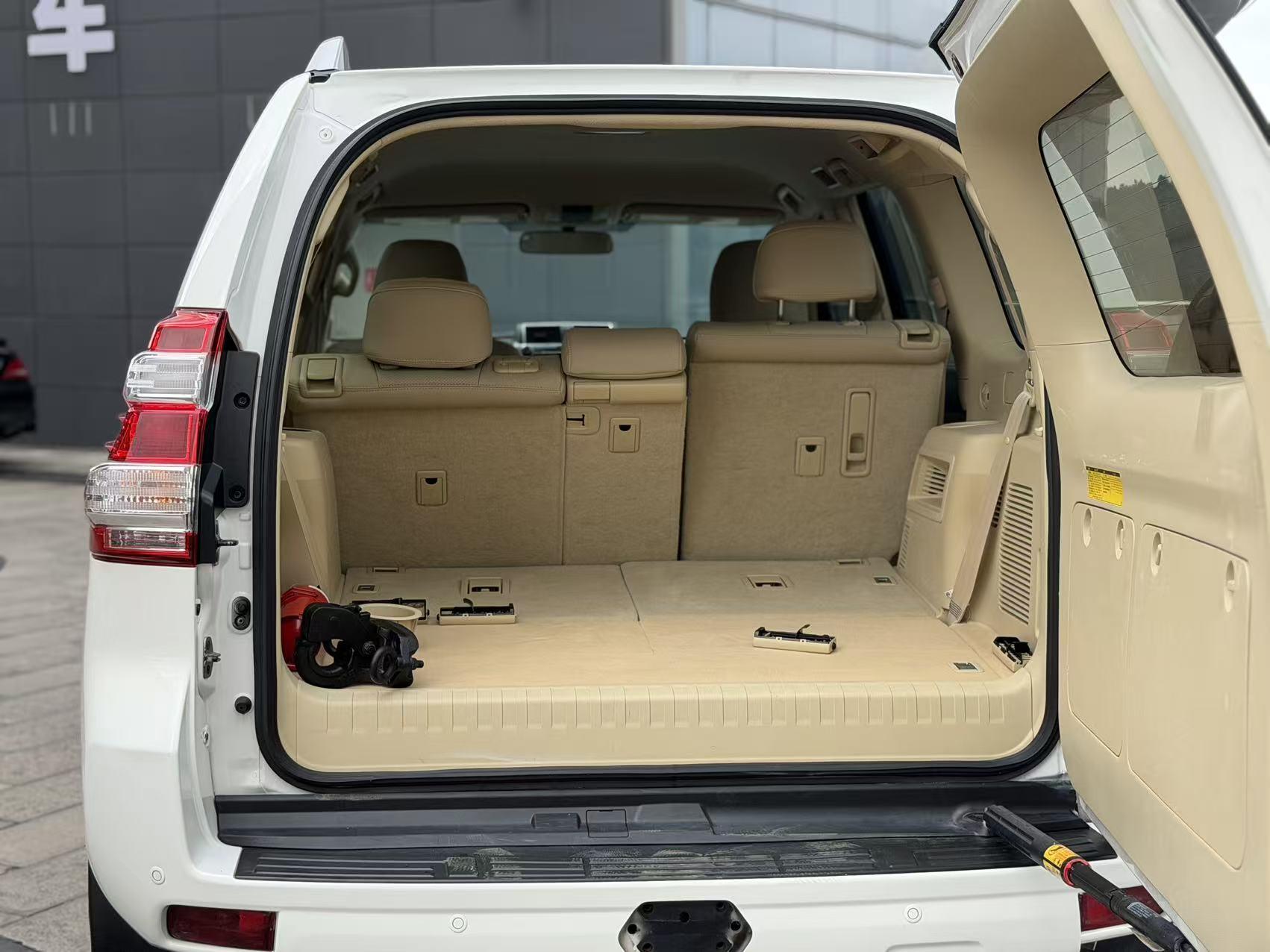 Toyota Land Cruiser Prado 2014 thumb 7