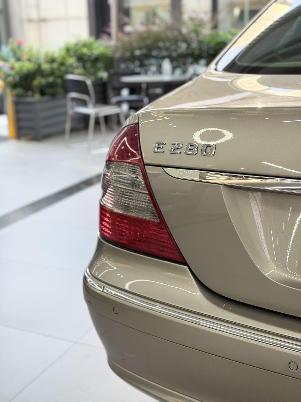 Mercedes-Benz E-Класс 2007 thumb 4