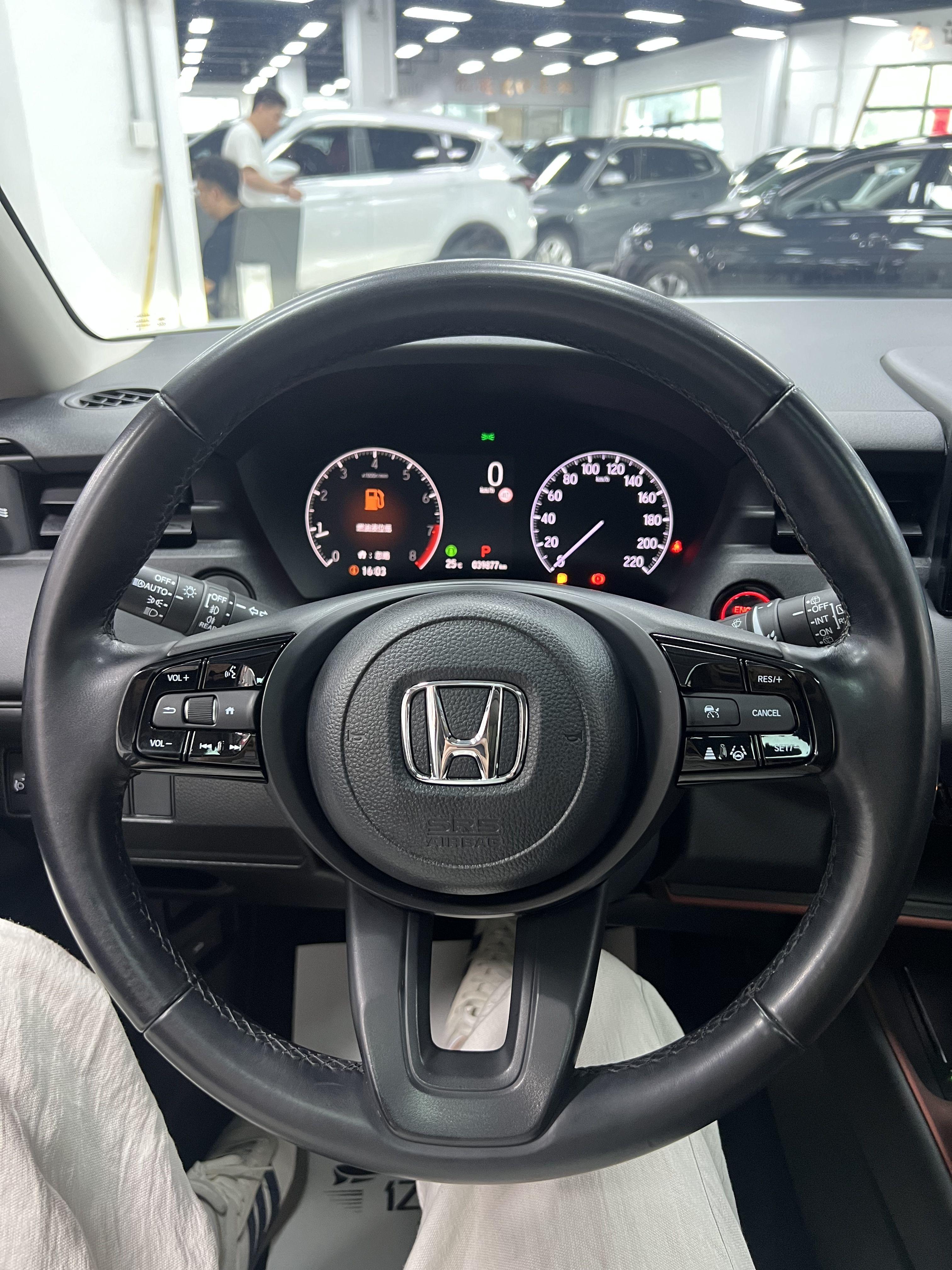 Honda Vezel 2023 thumb 2
