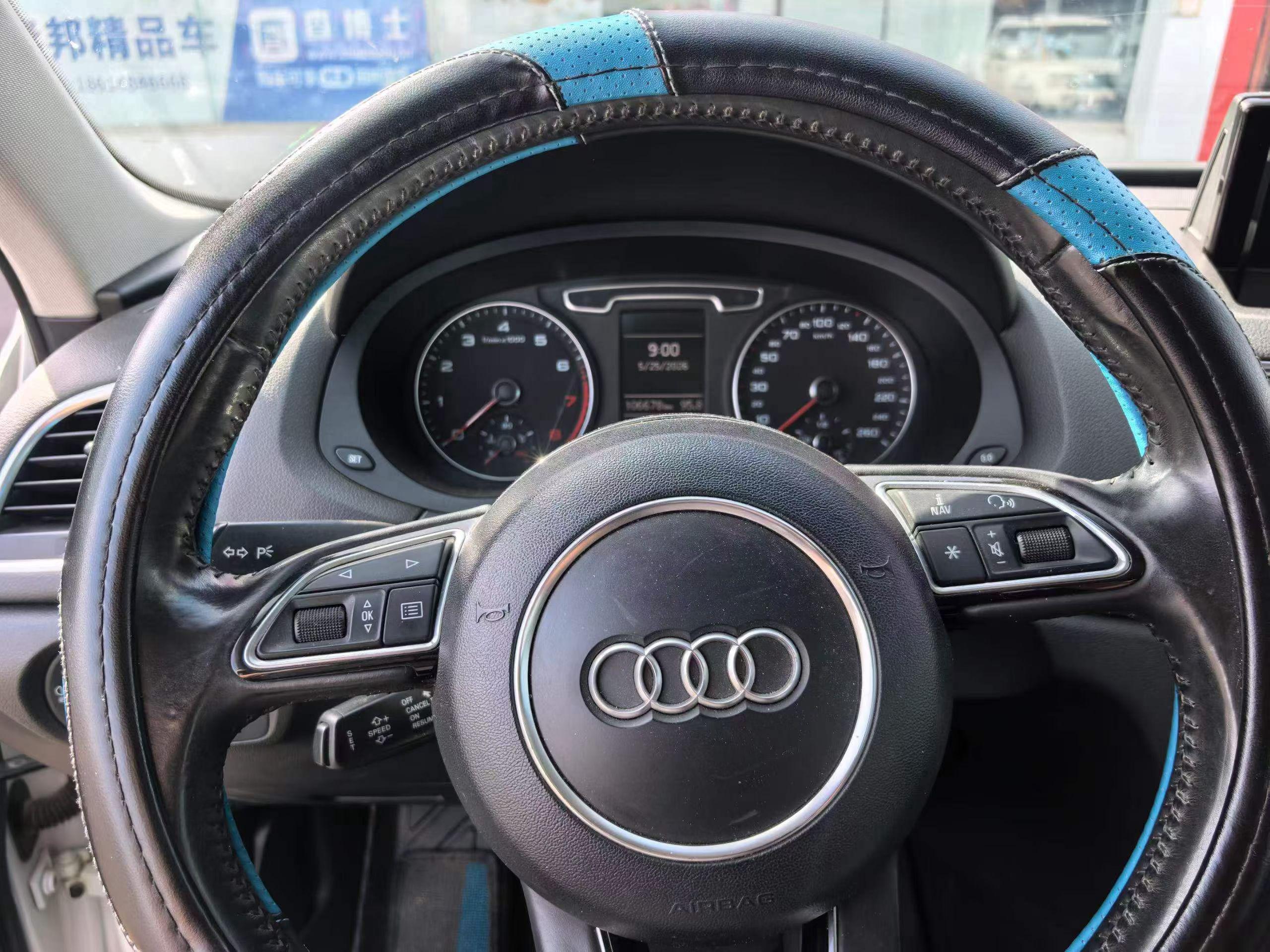 Audi Q3 2015 thumb 5