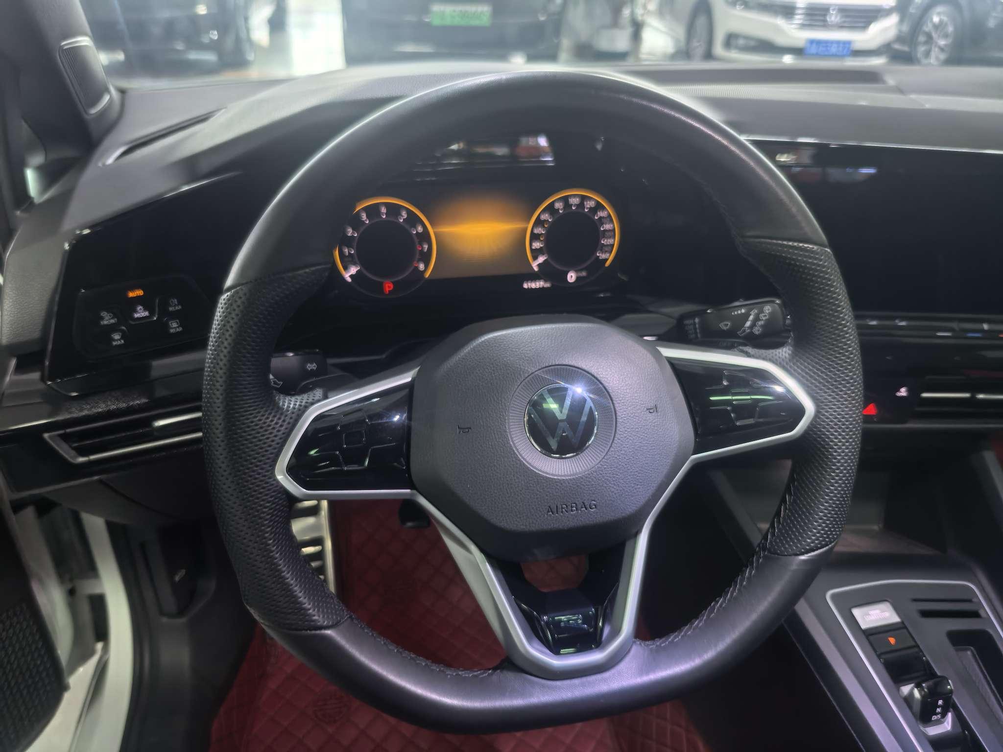 Volkswagen Golf Sportsvan 2021 thumb 8