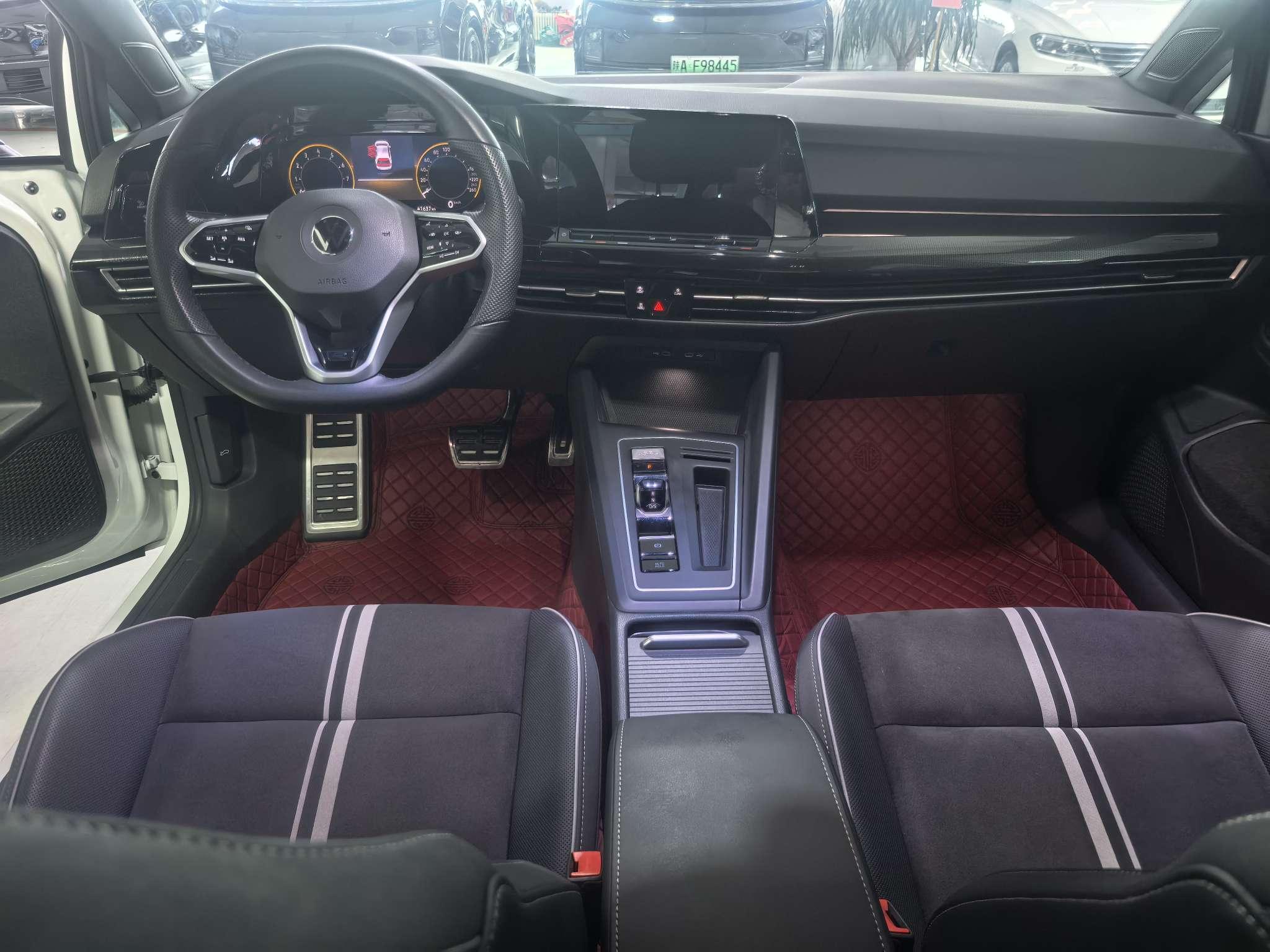 Volkswagen Golf Sportsvan 2021 thumb 9