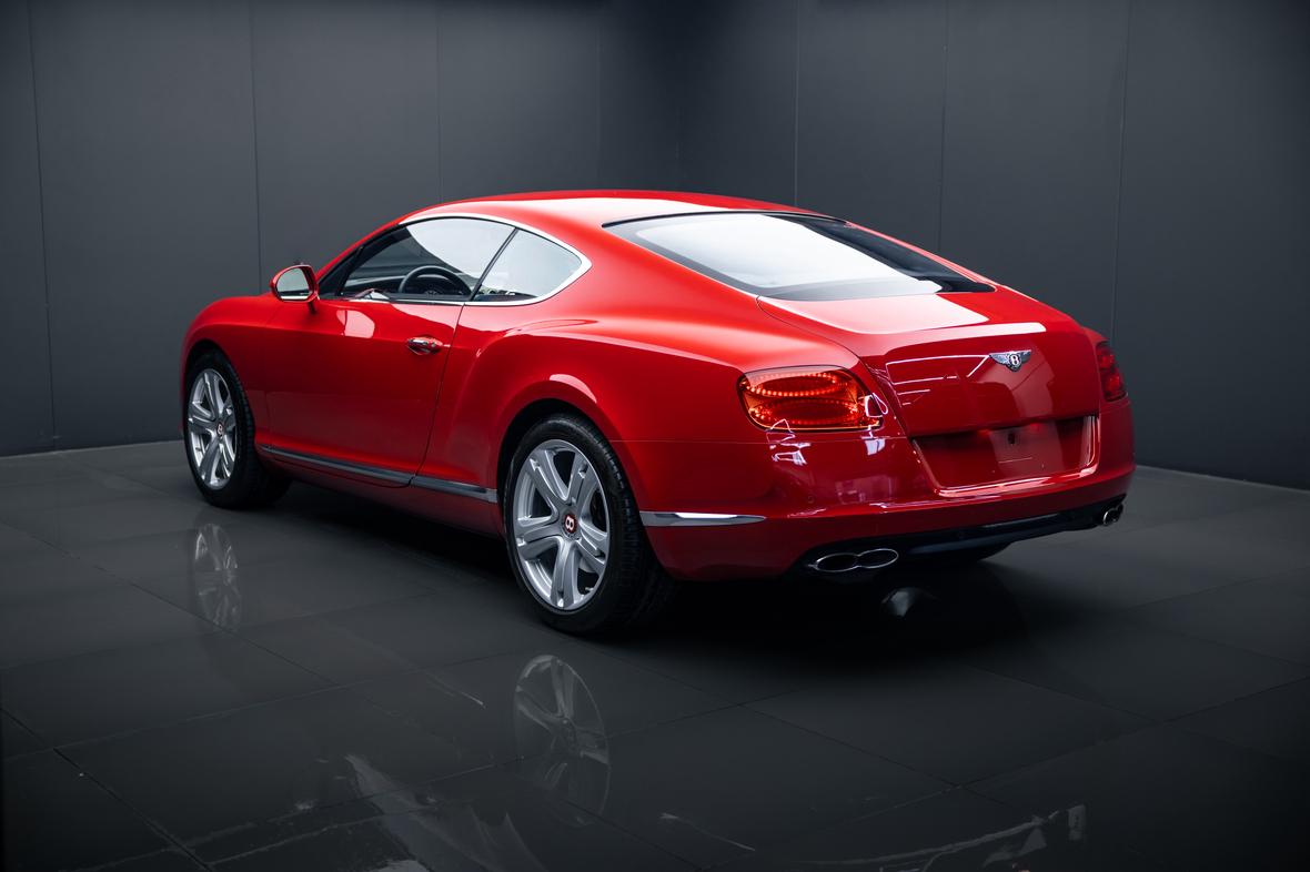 Bentley Ou Lu 2012 thumb 2