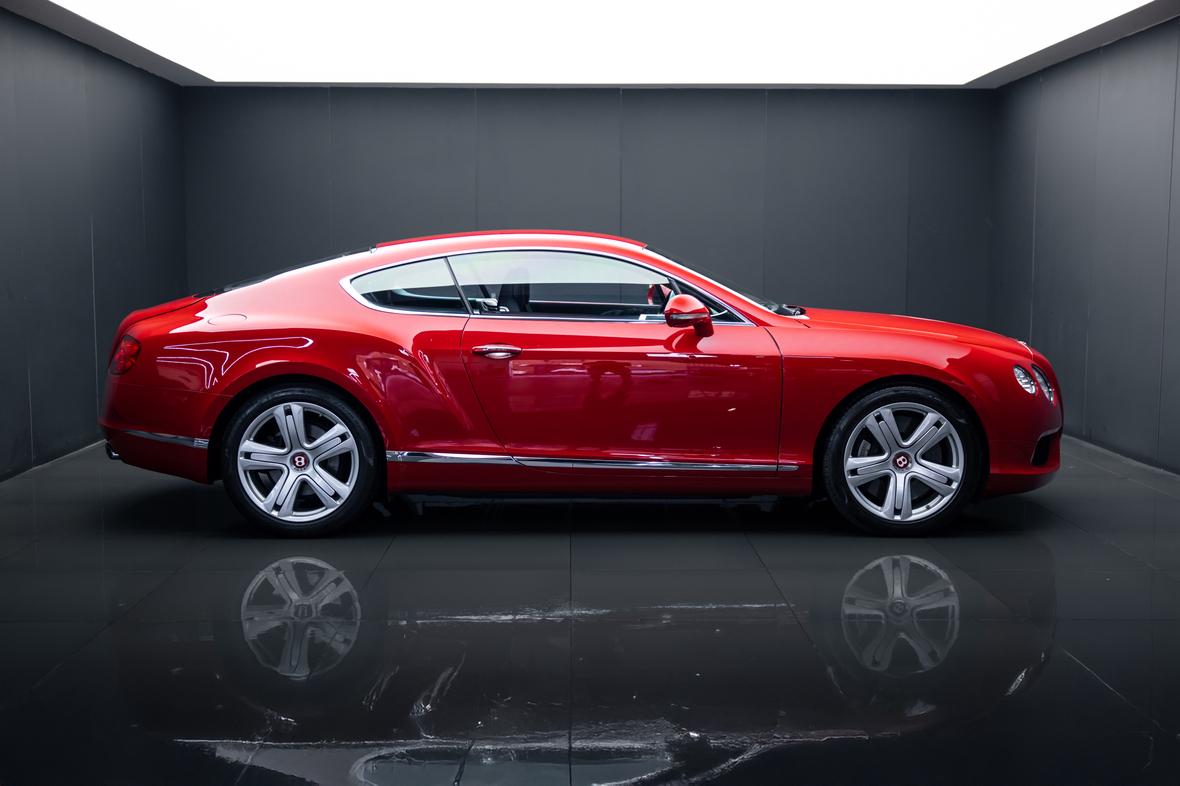 Bentley Ou Lu 2012 thumb 4