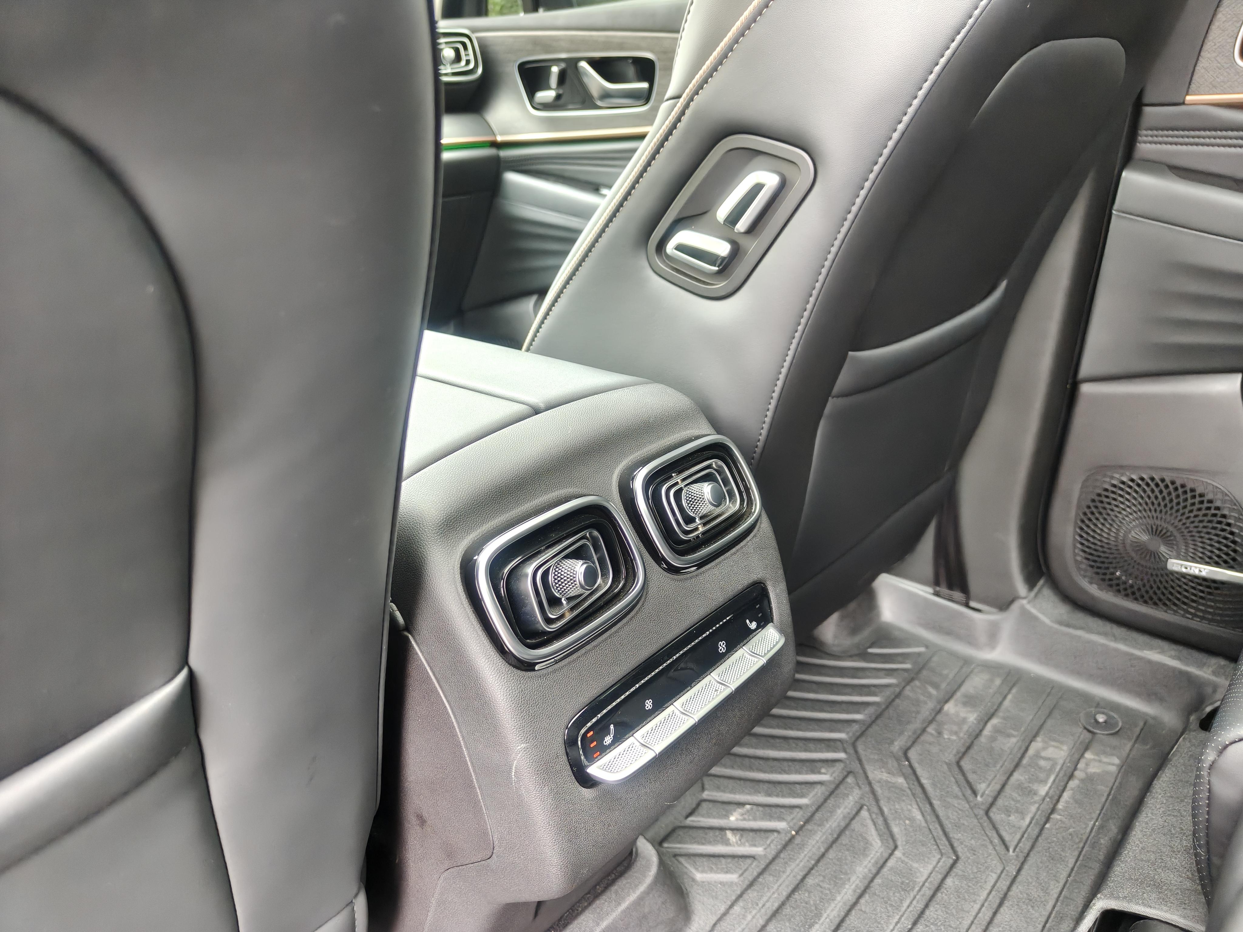 Chery Tiggo 9 2023 thumb 5