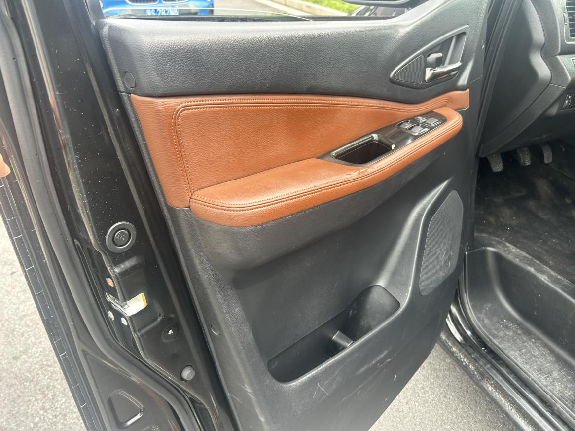 Dongfeng Fengxing F600 2016 thumb 11