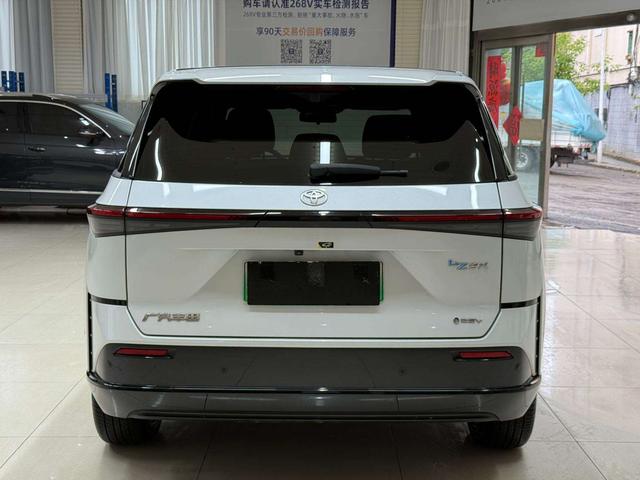 Toyota 3X 2025 thumb 3