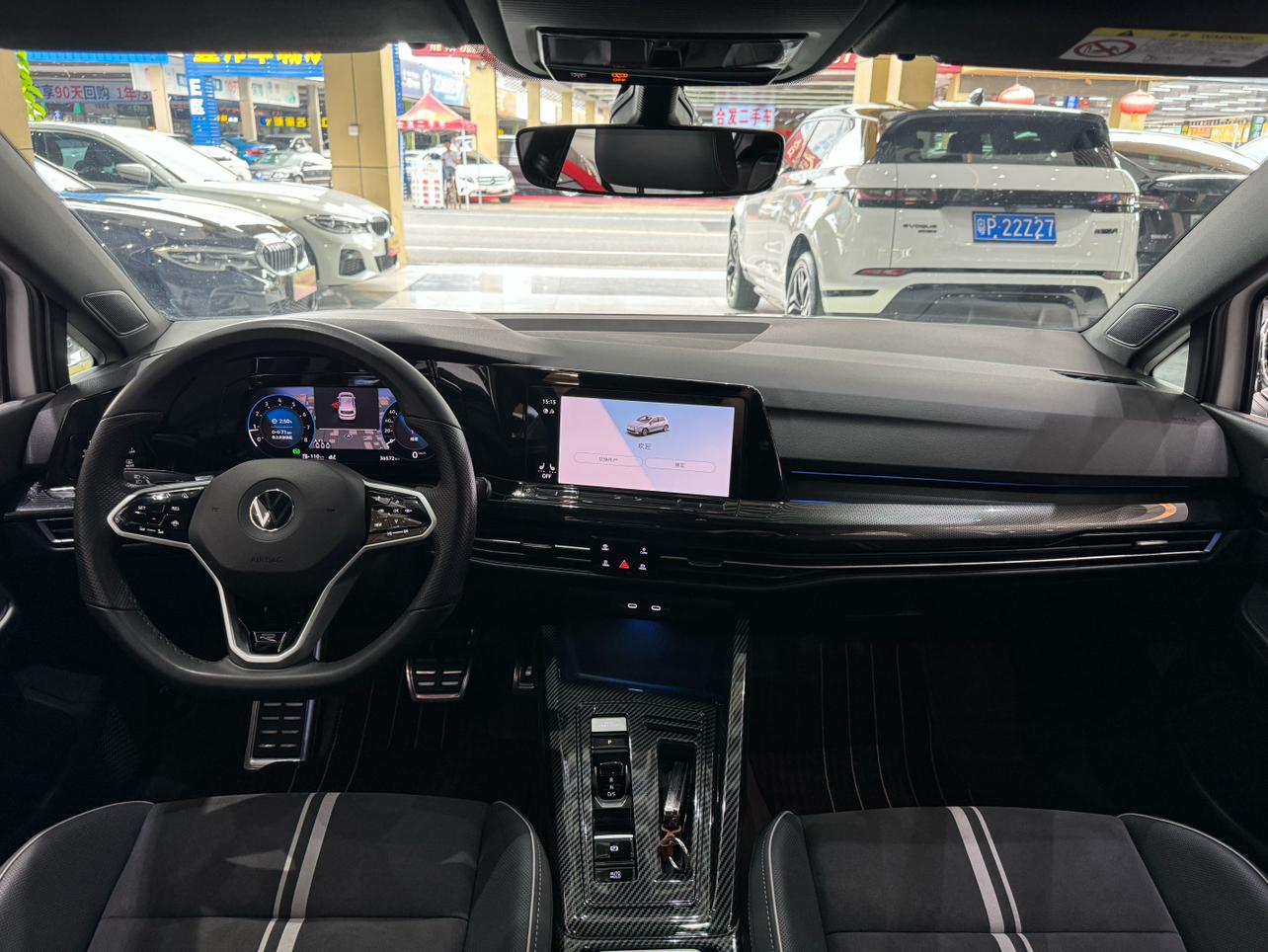 Volkswagen Golf Sportsvan 2023 thumb 7