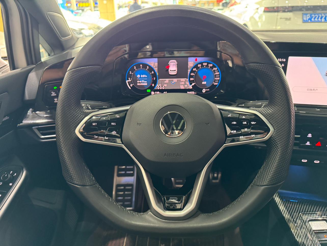 Volkswagen Golf Sportsvan 2023 thumb 9