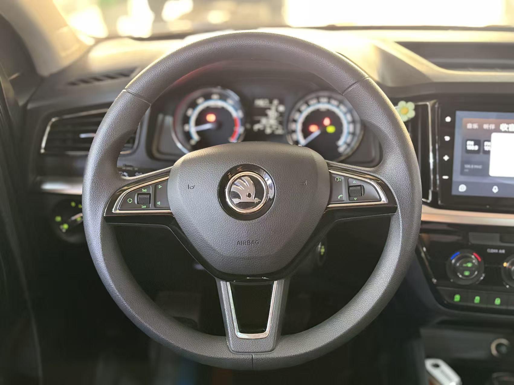 Skoda Kamiq 2023 thumb 8