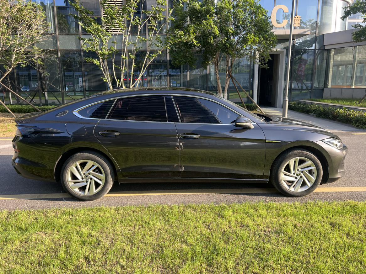 Volkswagen Lamando 2023 thumb 3